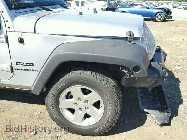 2011 JEEP WRANGLER - VIN: 1J4AA2D19BL531872 - Фото 10
