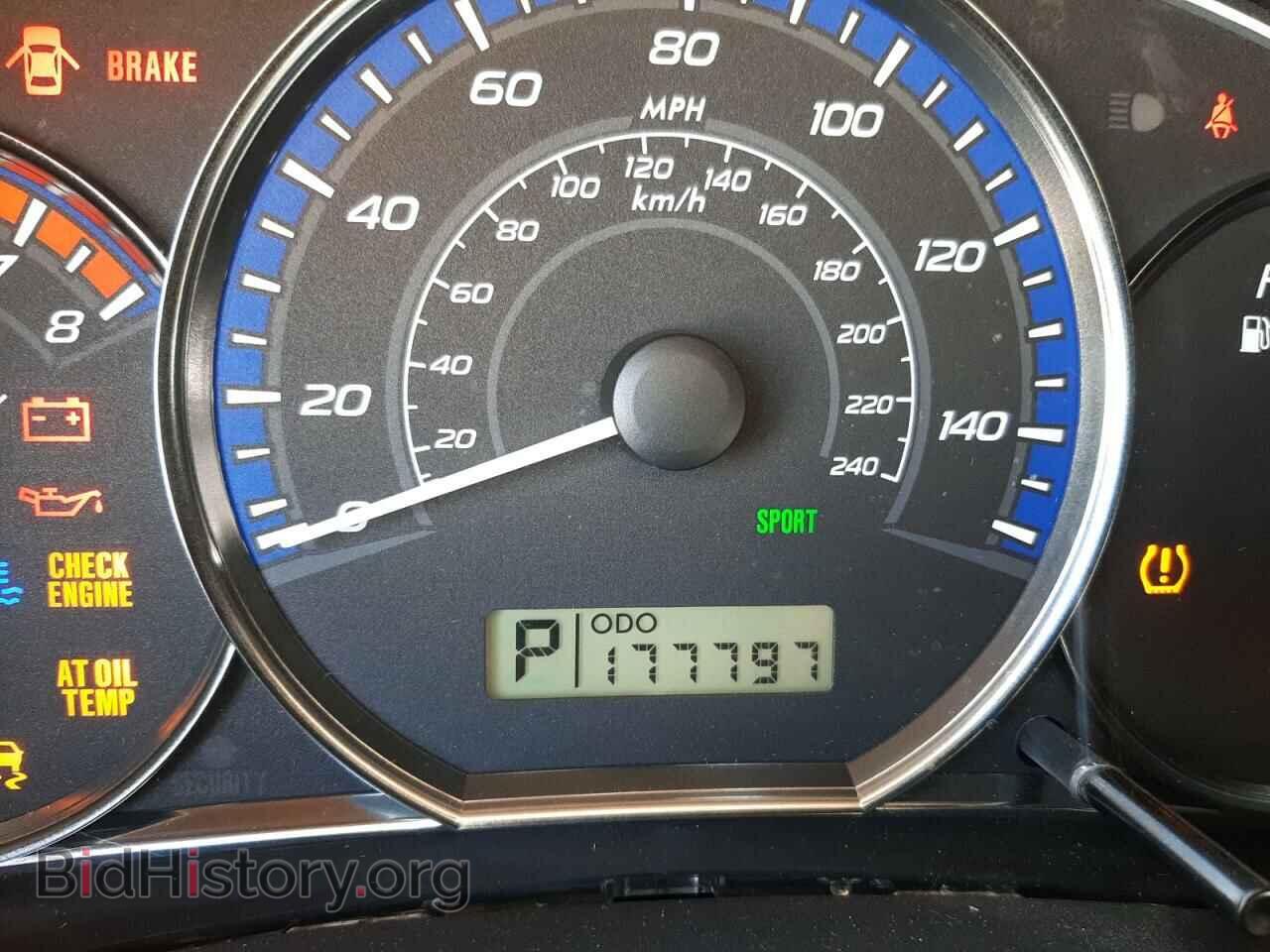2011 SUBARU FORESTER - VIN: JF2SHADC9BH704117 - Фото 8
