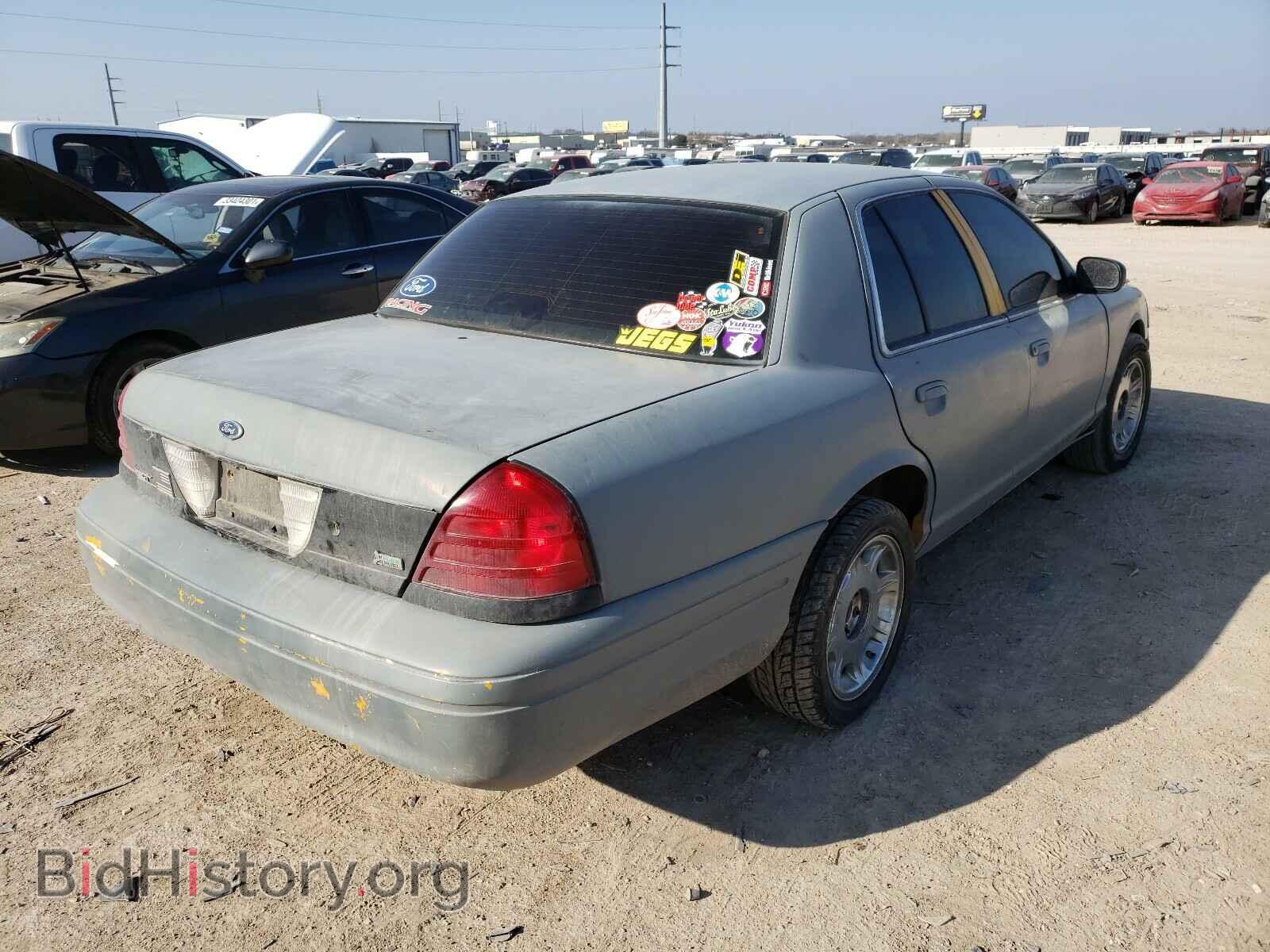 2010 FORD CROWN VIC - VIN: 2FABP7BV4AX103596 - Фото 4