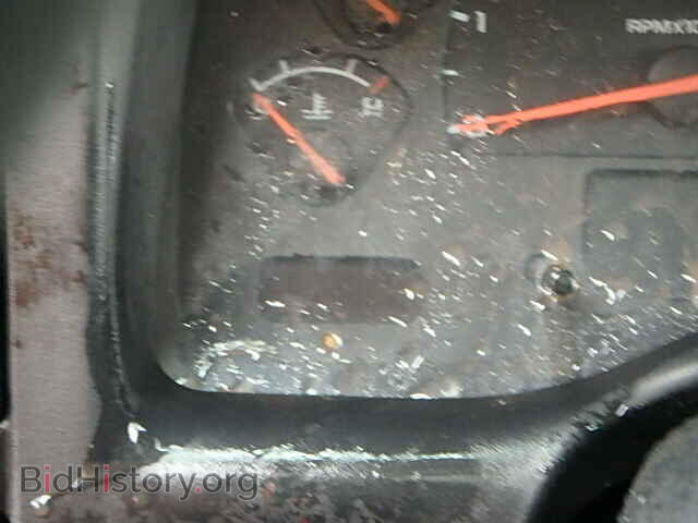 2002 DODGE DAKOTA - VIN: 1B7GL32X92S719661 - Фото 8