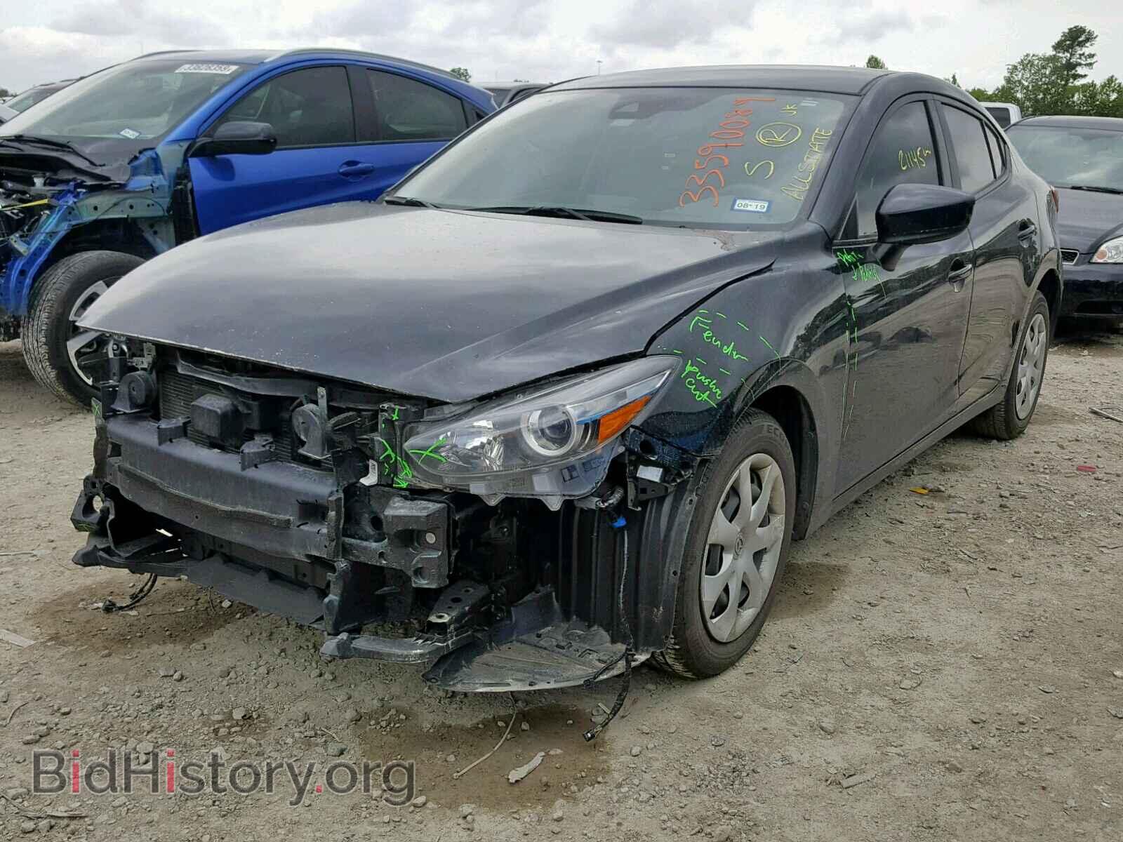 2018 MAZDA 3 - VIN: 3MZBN1U76JM158409 - Photo 2