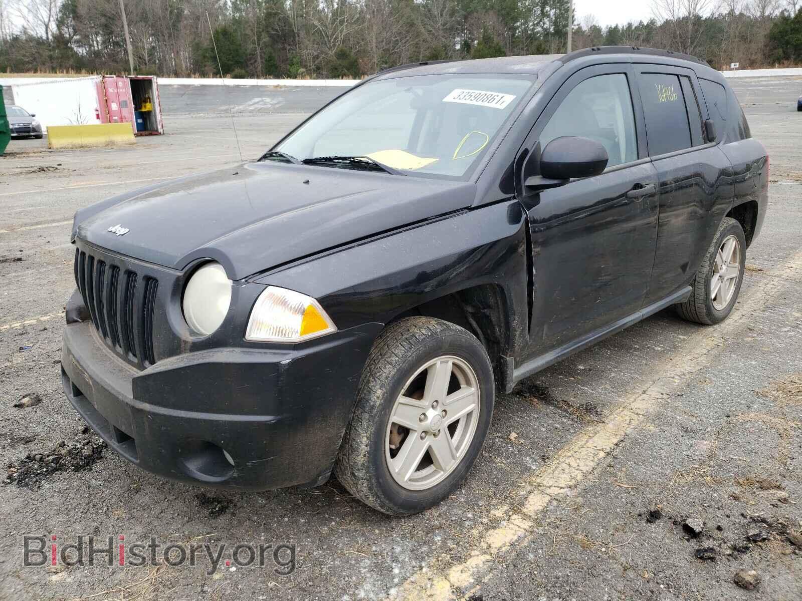 2007 JEEP COMPASS - VIN: 1J8FT47077D261152 - Photo 2