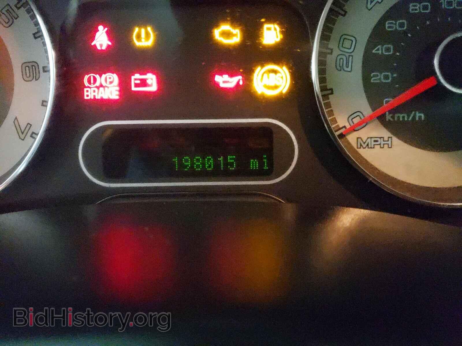 2008 FORD TAURUS - VIN: 1FMDK06W48GA23075 - Фото 8