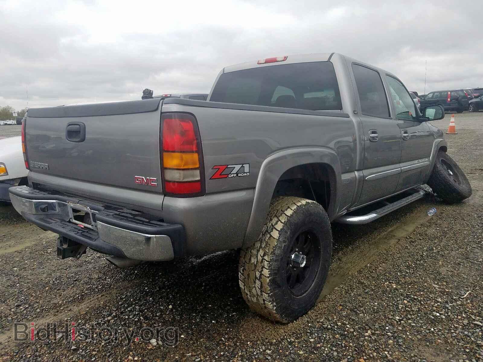 2006 GMC SIERRA - VIN: 2GTEK13T361203330 - Фото 4