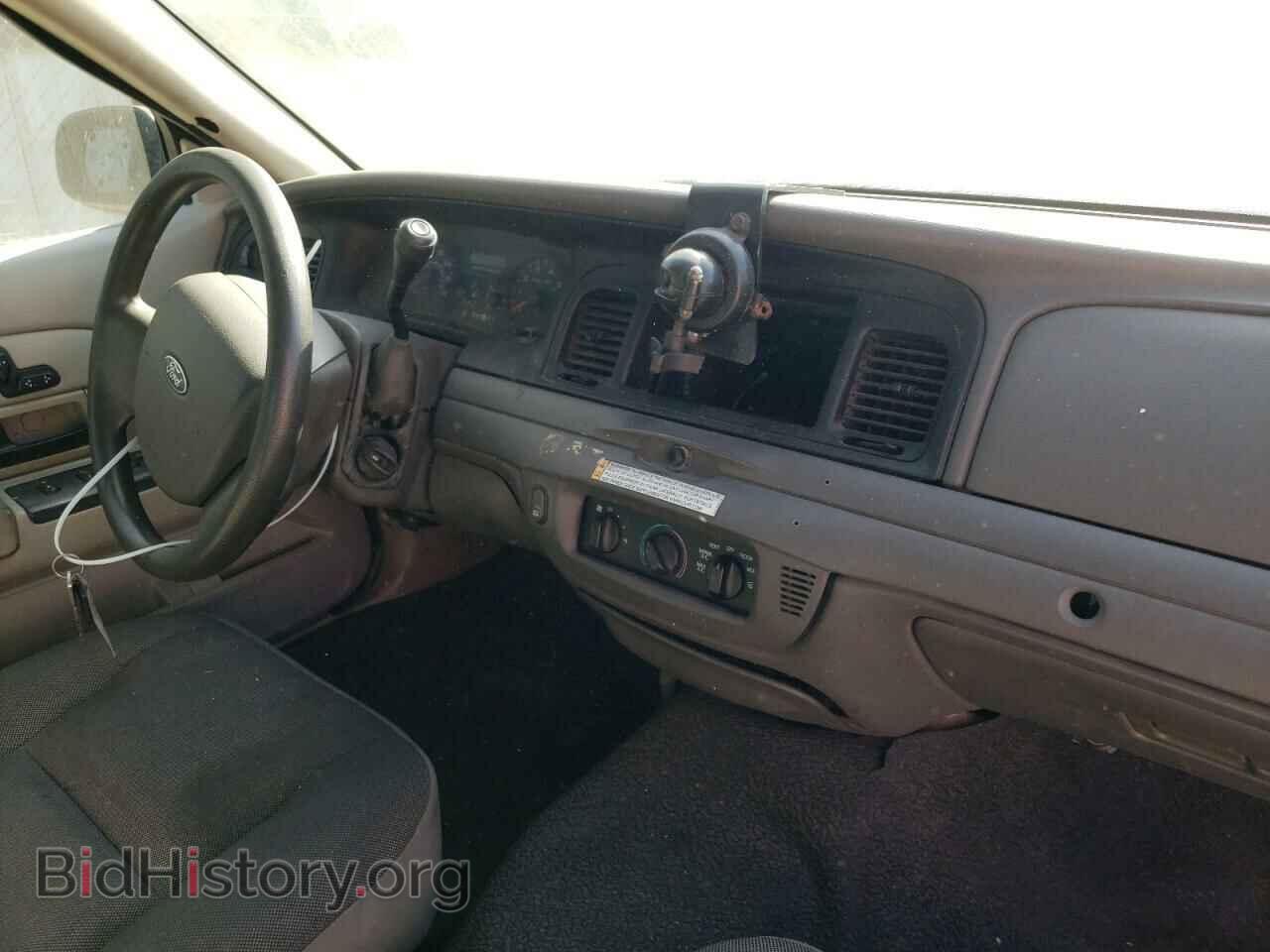 2006 FORD CROWN VIC - VIN: 2FAHP71W66X141326 - Фото 9