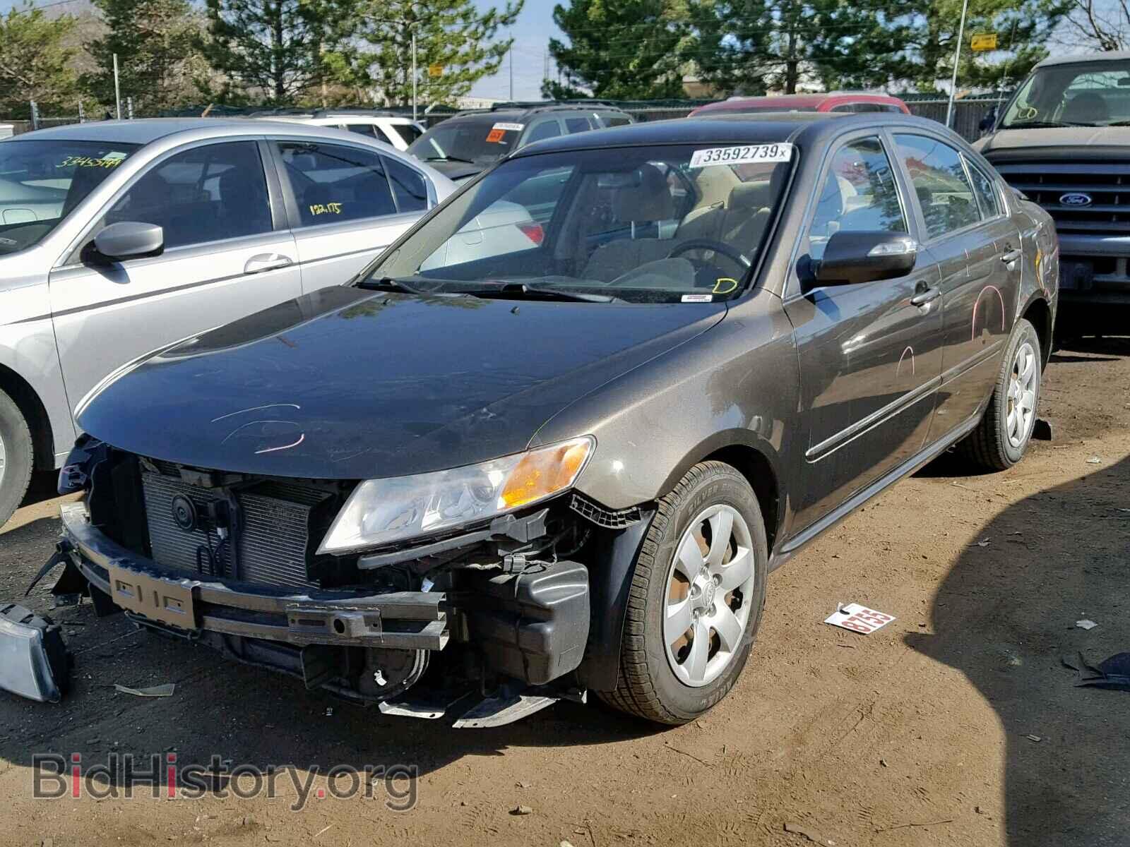 2009 KIA OPTIMA - VIN: KNAGE228795296842 - Фото 2