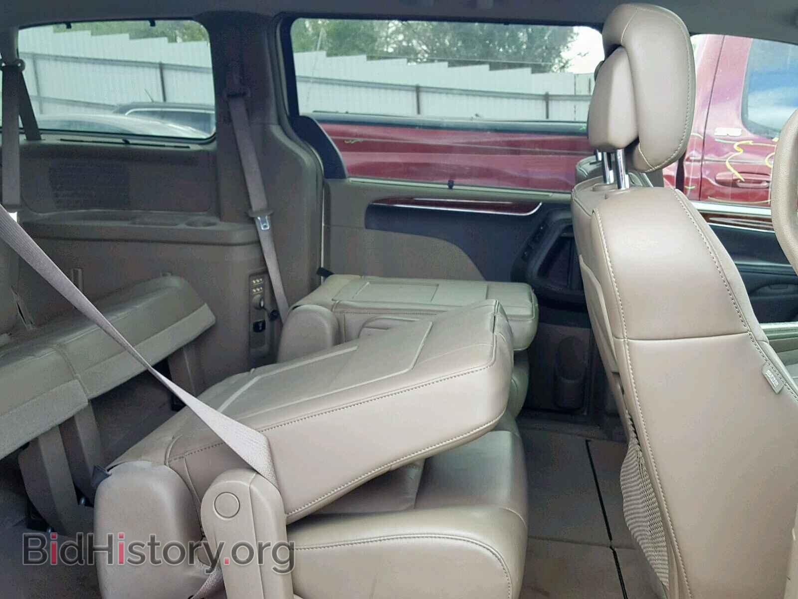 2011 CHRYSLER TOWN & COU - VIN: 2A4RR6DG9BR609730 - Фото 6