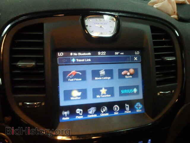2014 CHRYSLER 300 - VIN: 2C3CCAGG2EH357233 - Фото 9