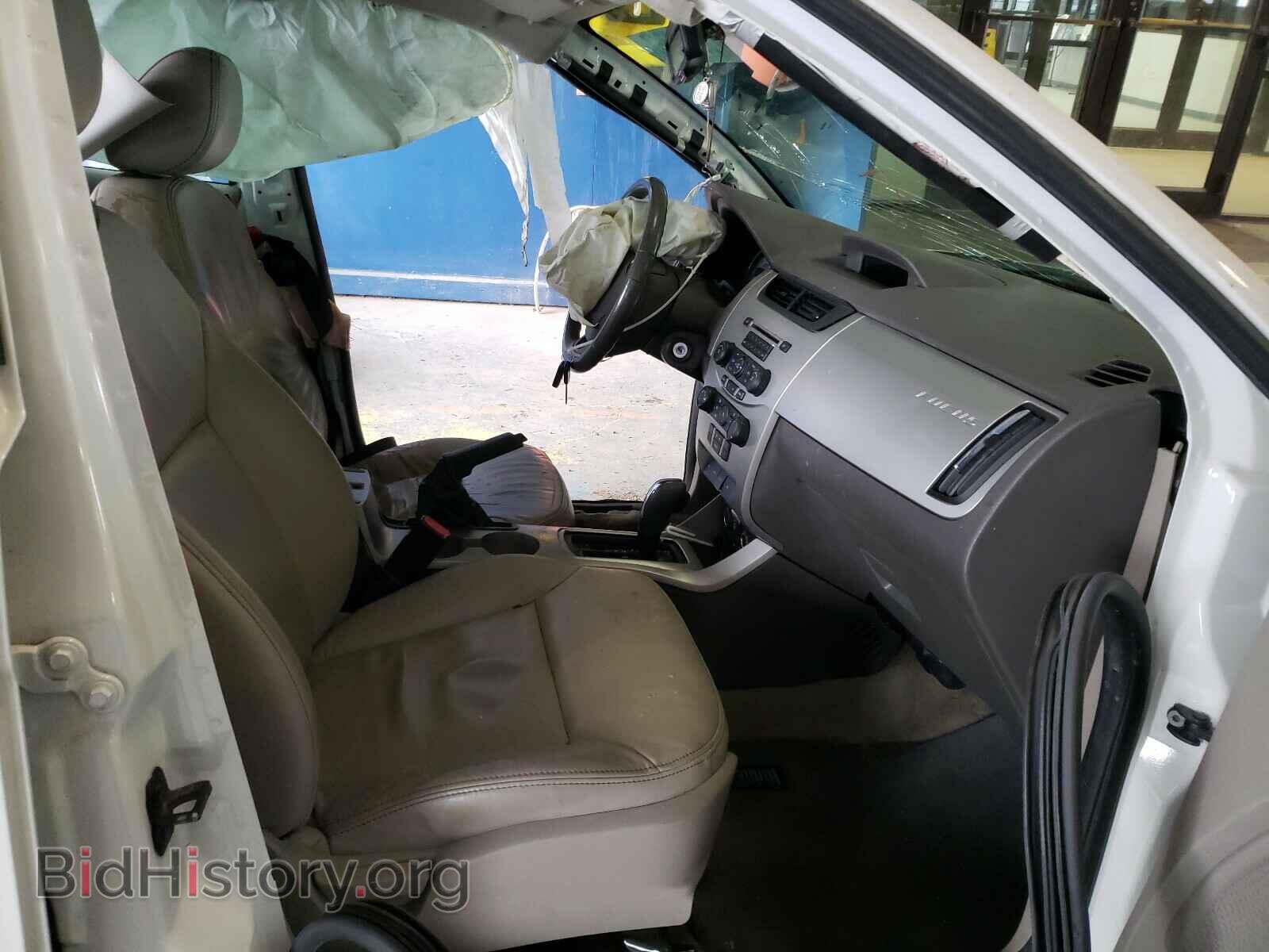 2010 FORD FOCUS - VIN: 1FAHP3HN1AW142121 - Фото 5