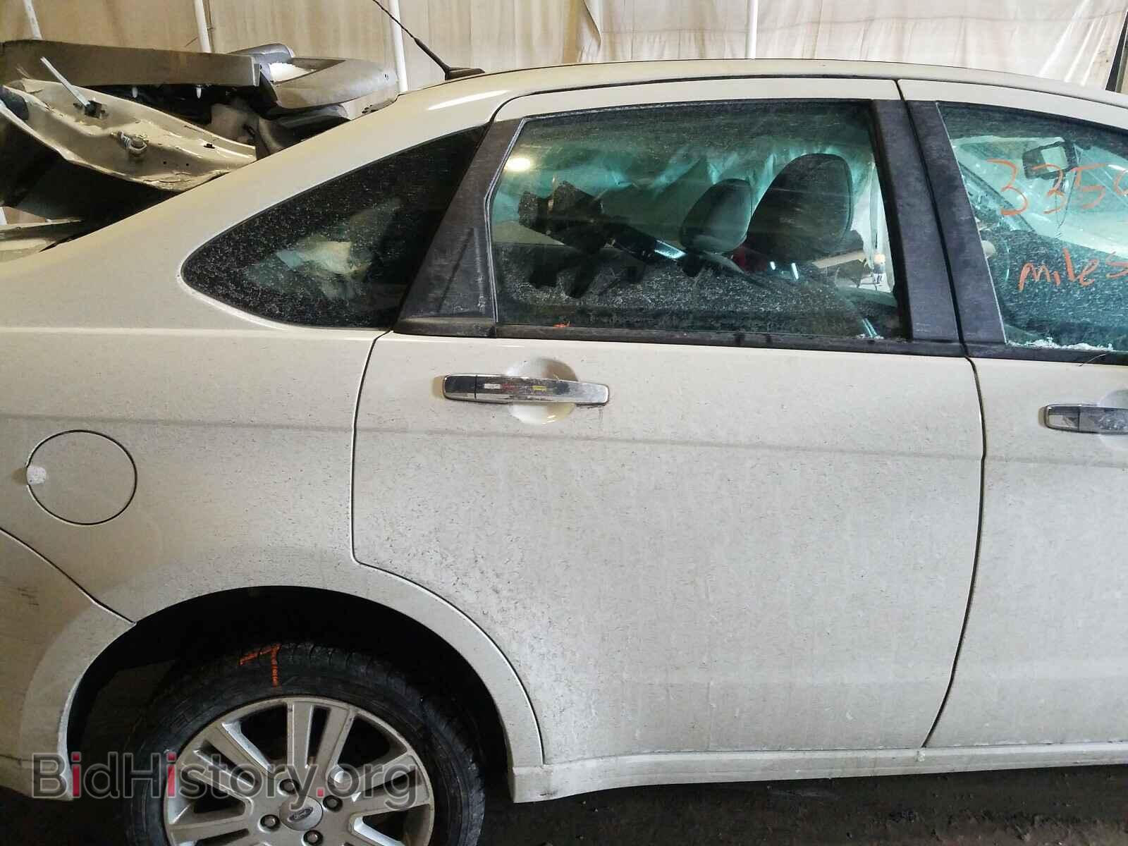 2010 FORD FOCUS - VIN: 1FAHP3HN1AW142121 - Фото 6