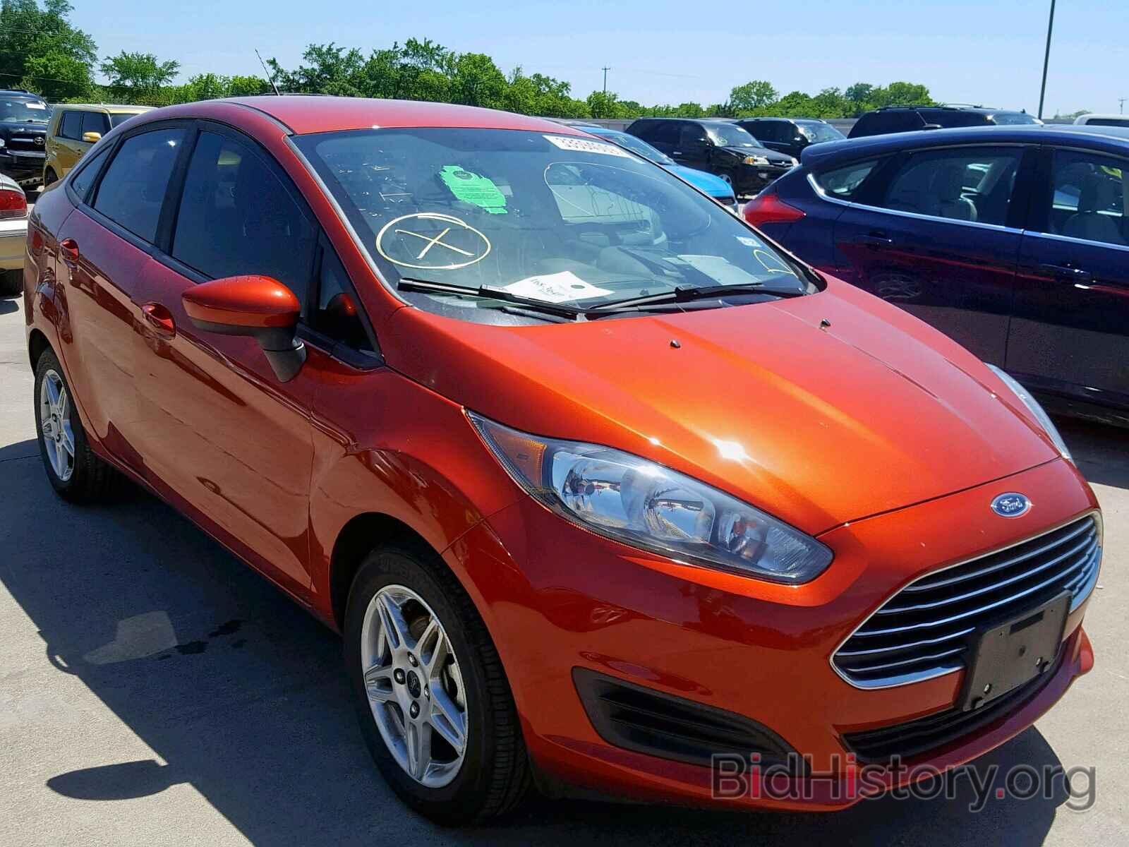 Фотография 3FADP4BJ5JM113733 - FORD FIESTA SE 2018