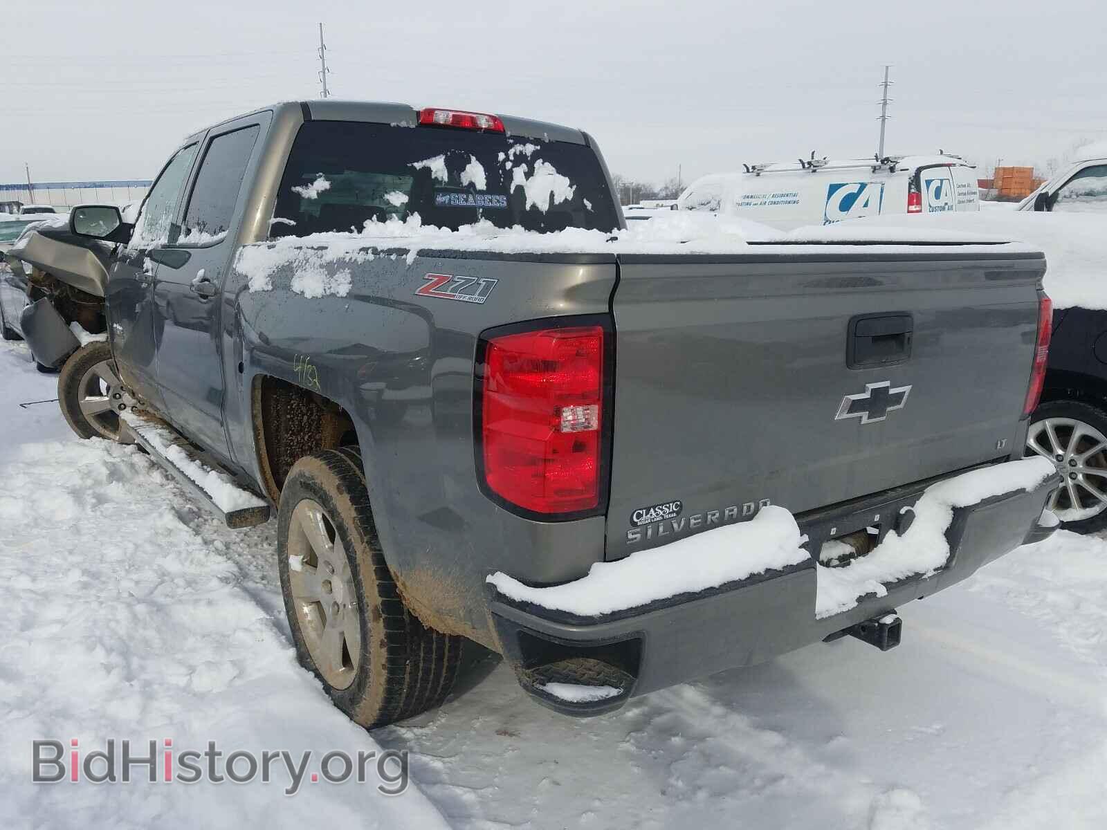 2017 CHEVROLET SILVERADO - VIN: 3GCUKREC0HG355938 - Фото 3