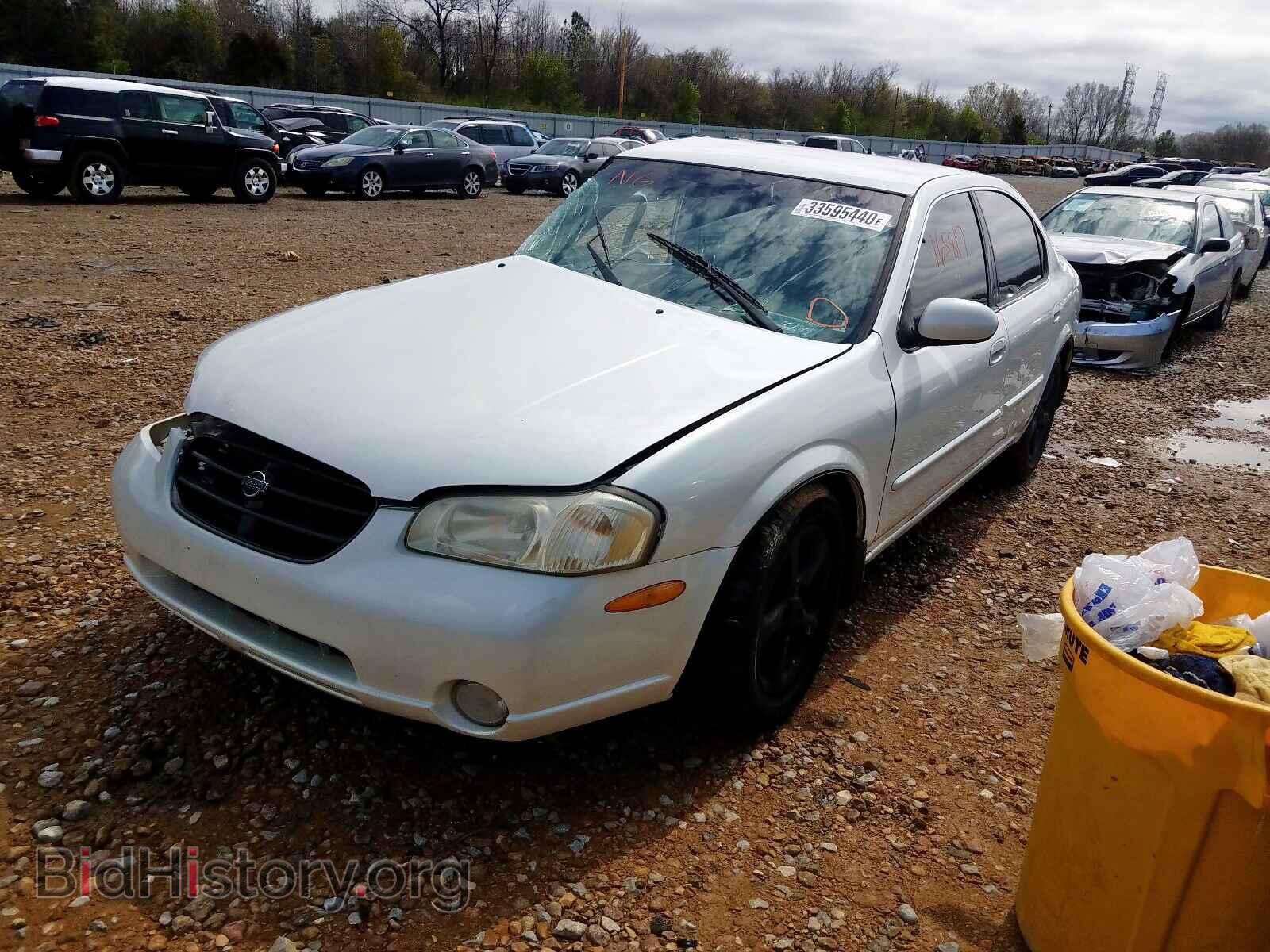 2000 NISSAN MAXIMA - VIN: JN1CA31D0YT701650 - Фото 2