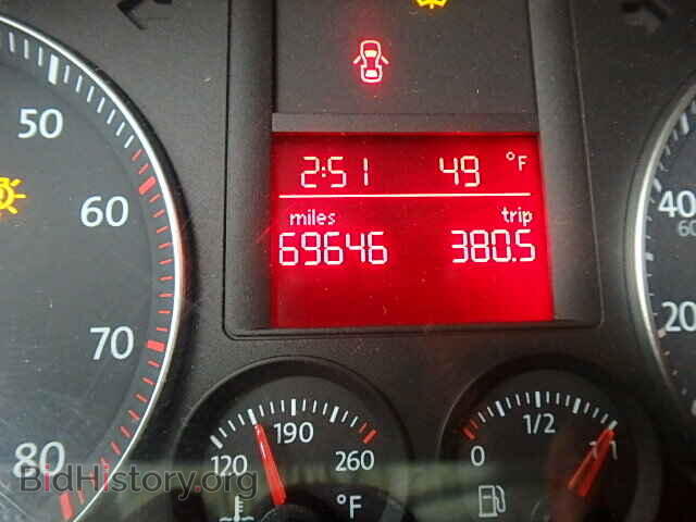 2007 VOLKSWAGEN RABBIT - VIN: WVWAR71K97W094440 - Фото 8