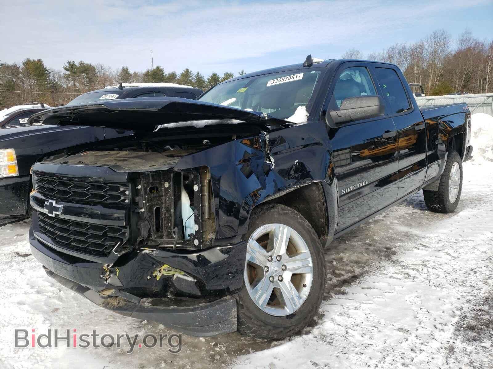 2017 CHEVROLET SILVERADO - VIN: 1GCVKPEC4HZ124582 - Фото 2