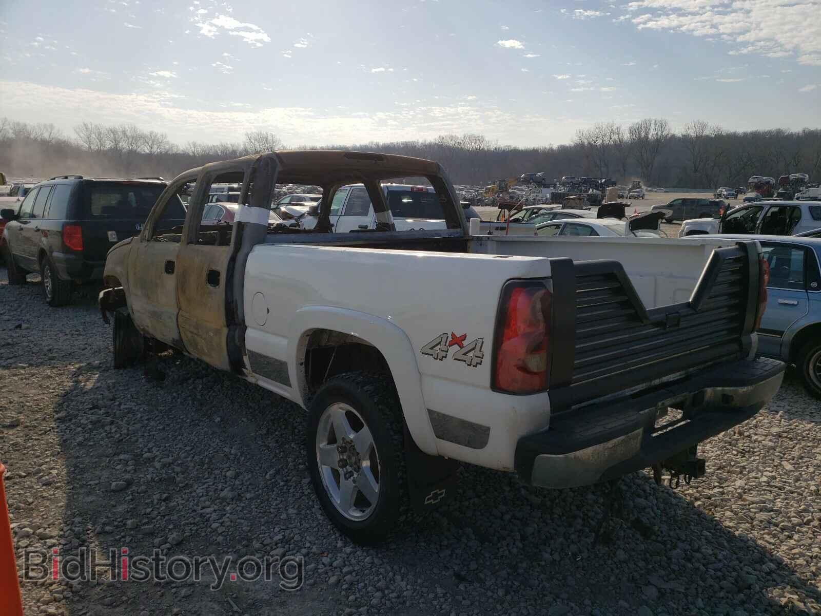2006 CHEVROLET SILVERADO - VIN: 1GCHK23256F132280 - Фото 3