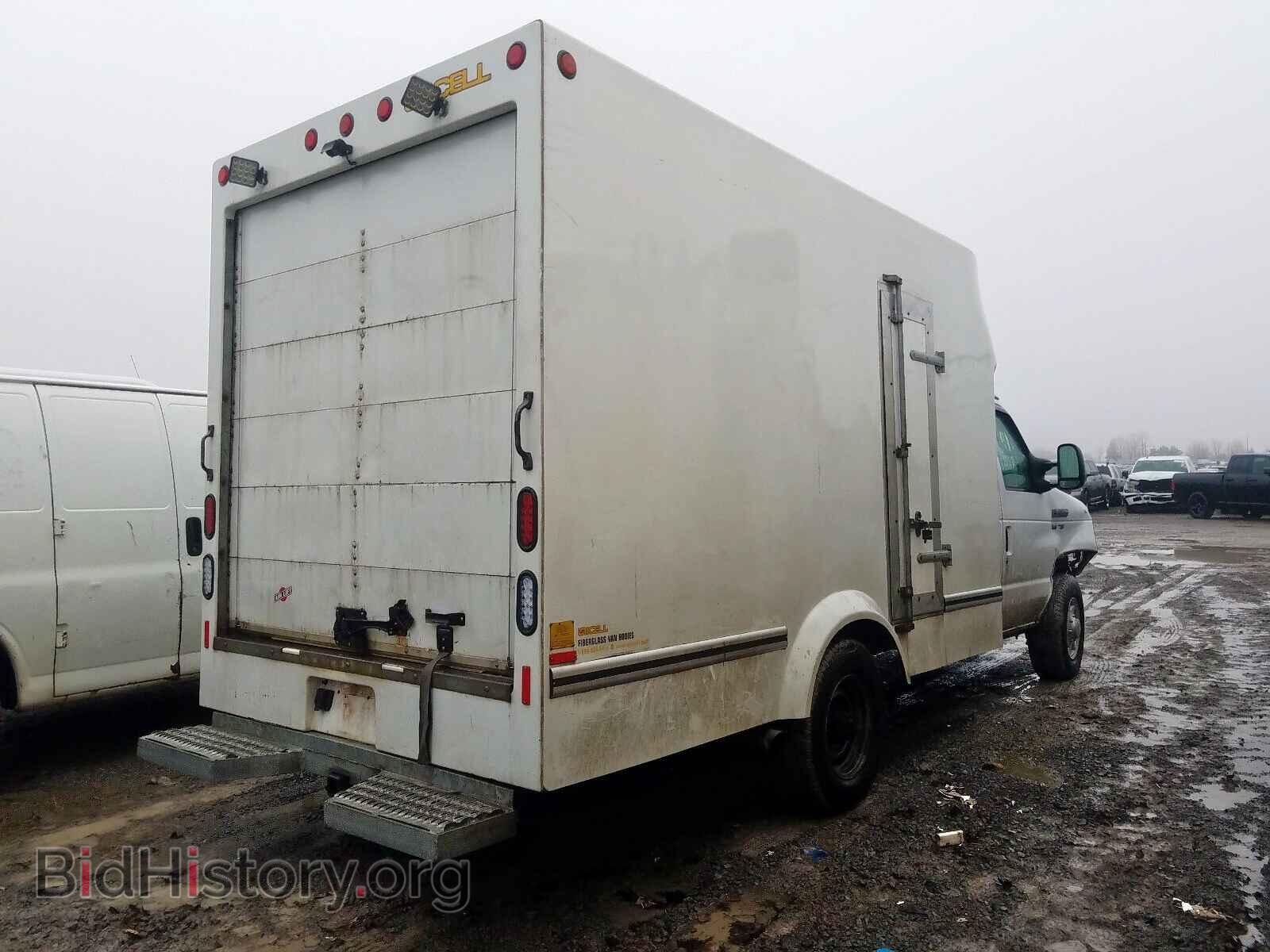 2009 FORD ECONOLINE - VIN: 1FDSE35L29DA33405 - Фото 4