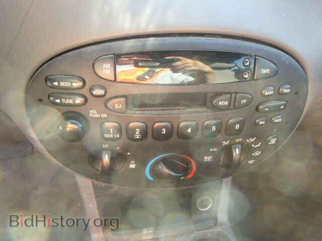 2002 FORD ESCORT - VIN: 3FAFP13P22R201508 - Фото 10