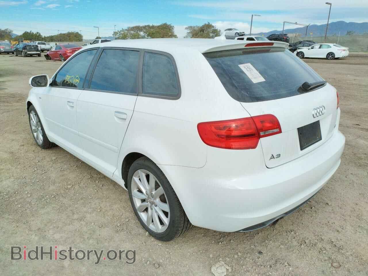2011 AUDI A3 - VIN: WAUBJBFMXBA051365 - Photo 3
