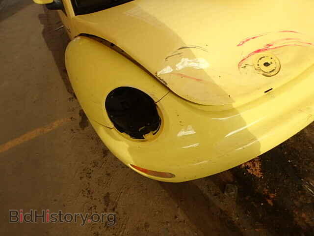 2000 VOLKSWAGEN BEETLE - VIN: 3VWBA21C2YM421668 - Фото 9