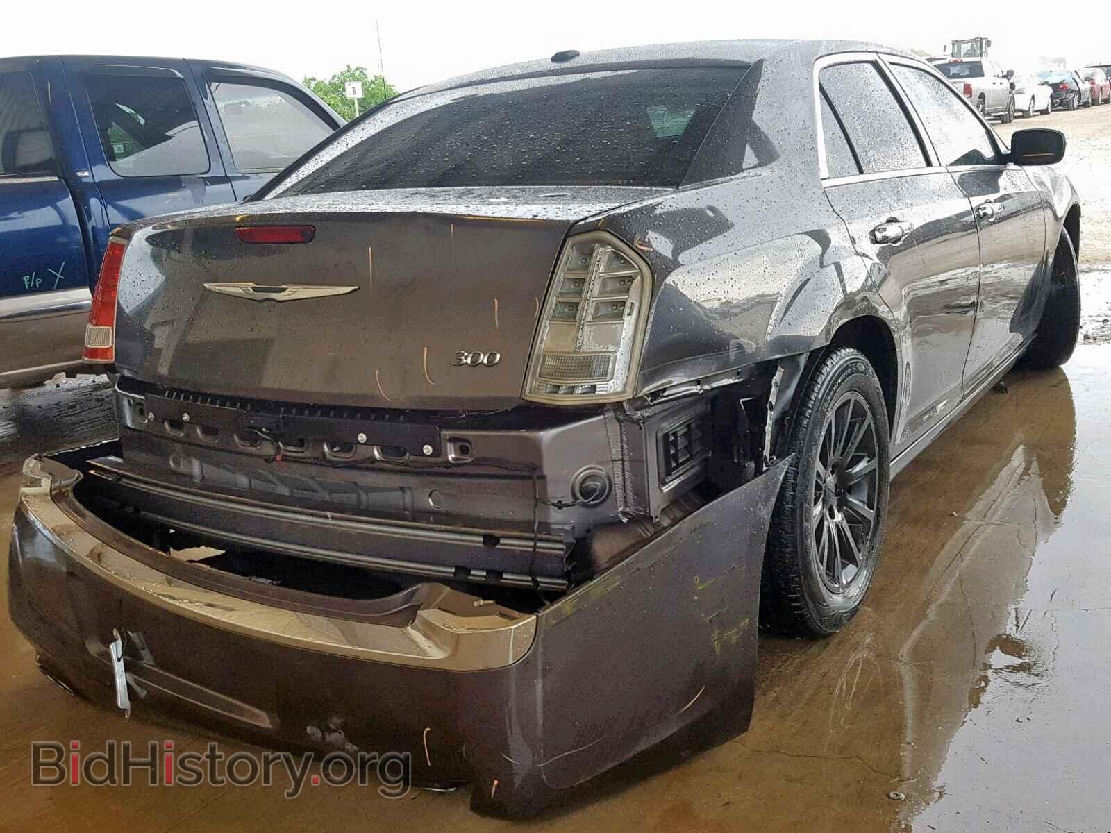 2014 CHRYSLER 300 - VIN: 2C3CCAAG7EH365532 - Фото 4
