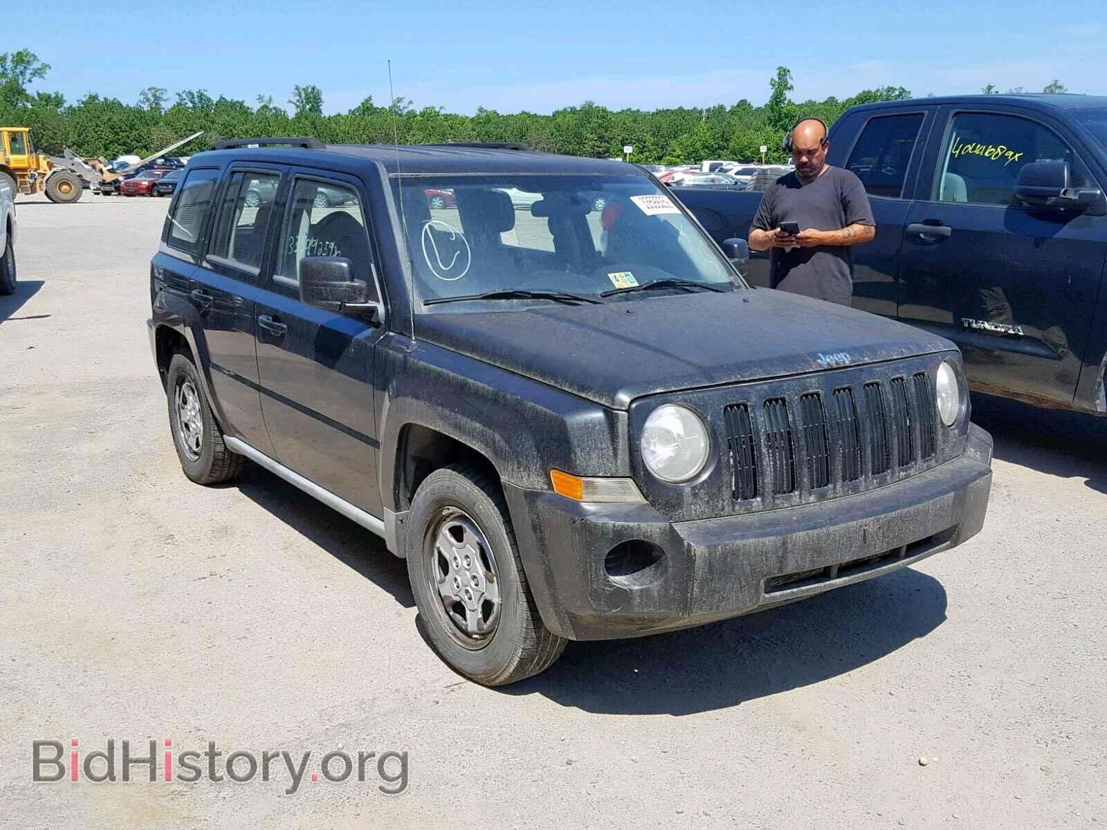 Photo 1J4NT2GB8AD659643 - JEEP PATRIOT SP 2010
