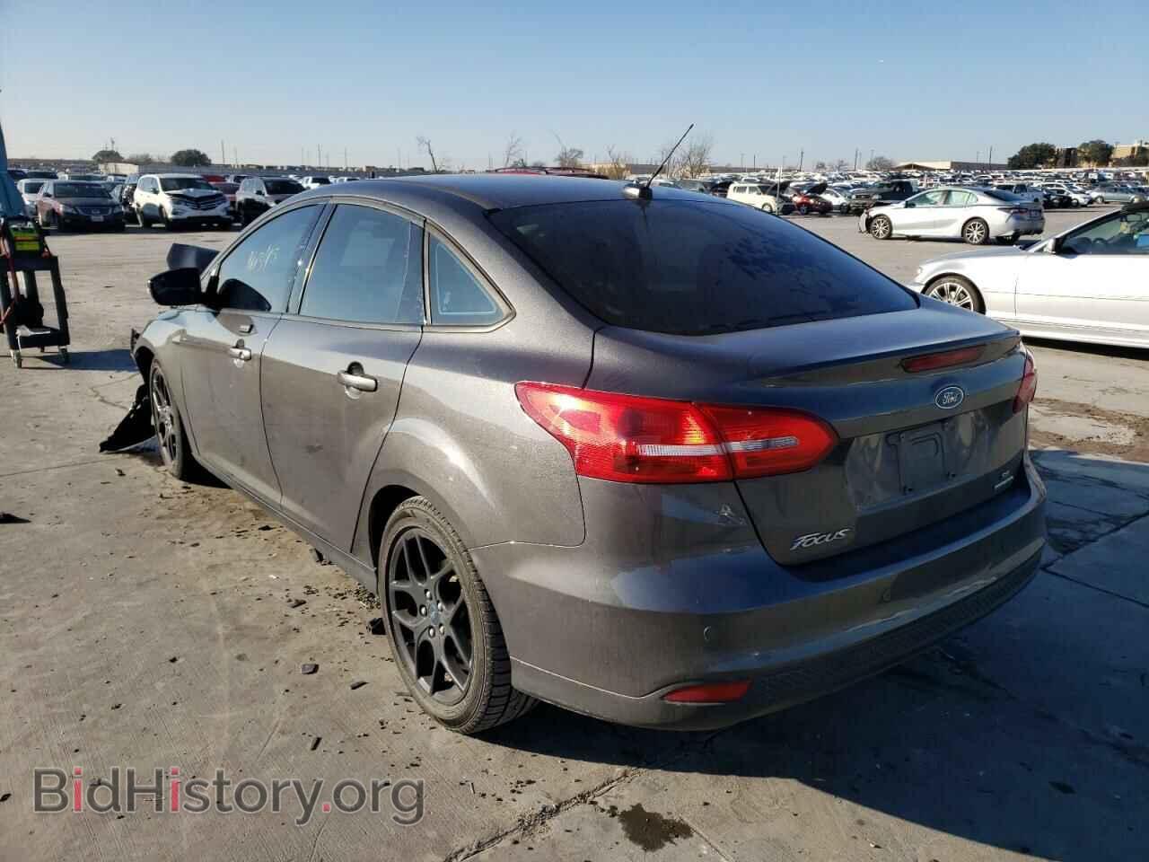 2016 FORD FOCUS - VIN: 1FADP3F29GL318897 - Фото 3