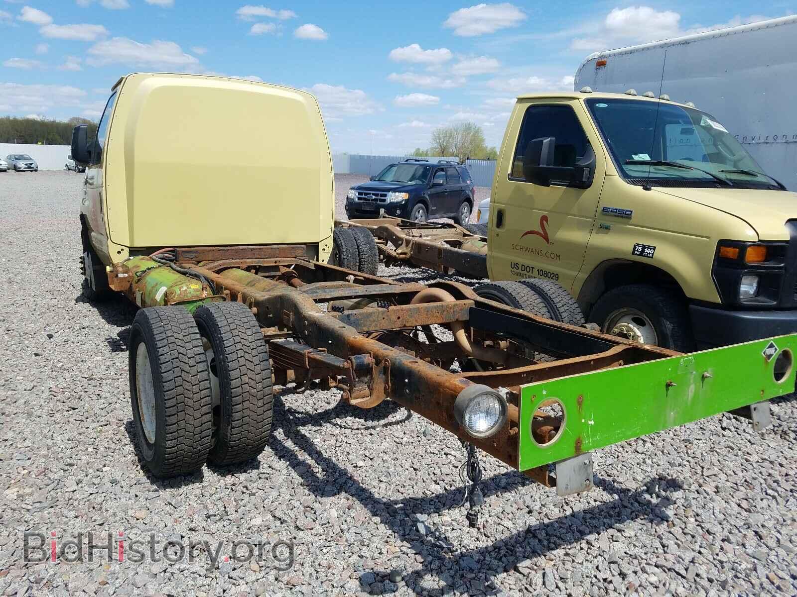 2010 FORD ECONOLINE - VIN: 1FDXE4FL9ADA89372 - Photo 3