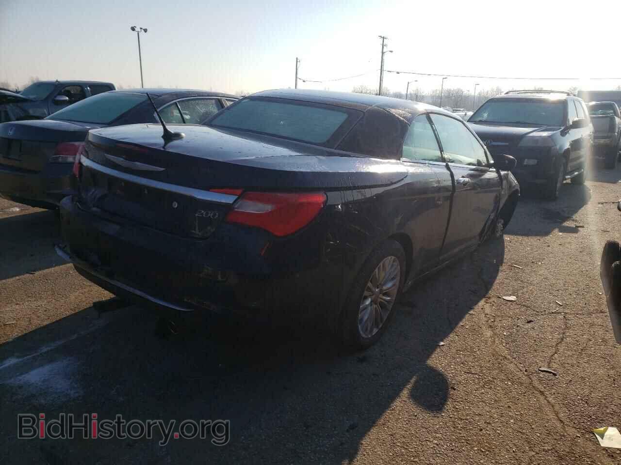 2012 CHRYSLER 200 - VIN: 1C3BCBFG2CN116568 - Фото 4
