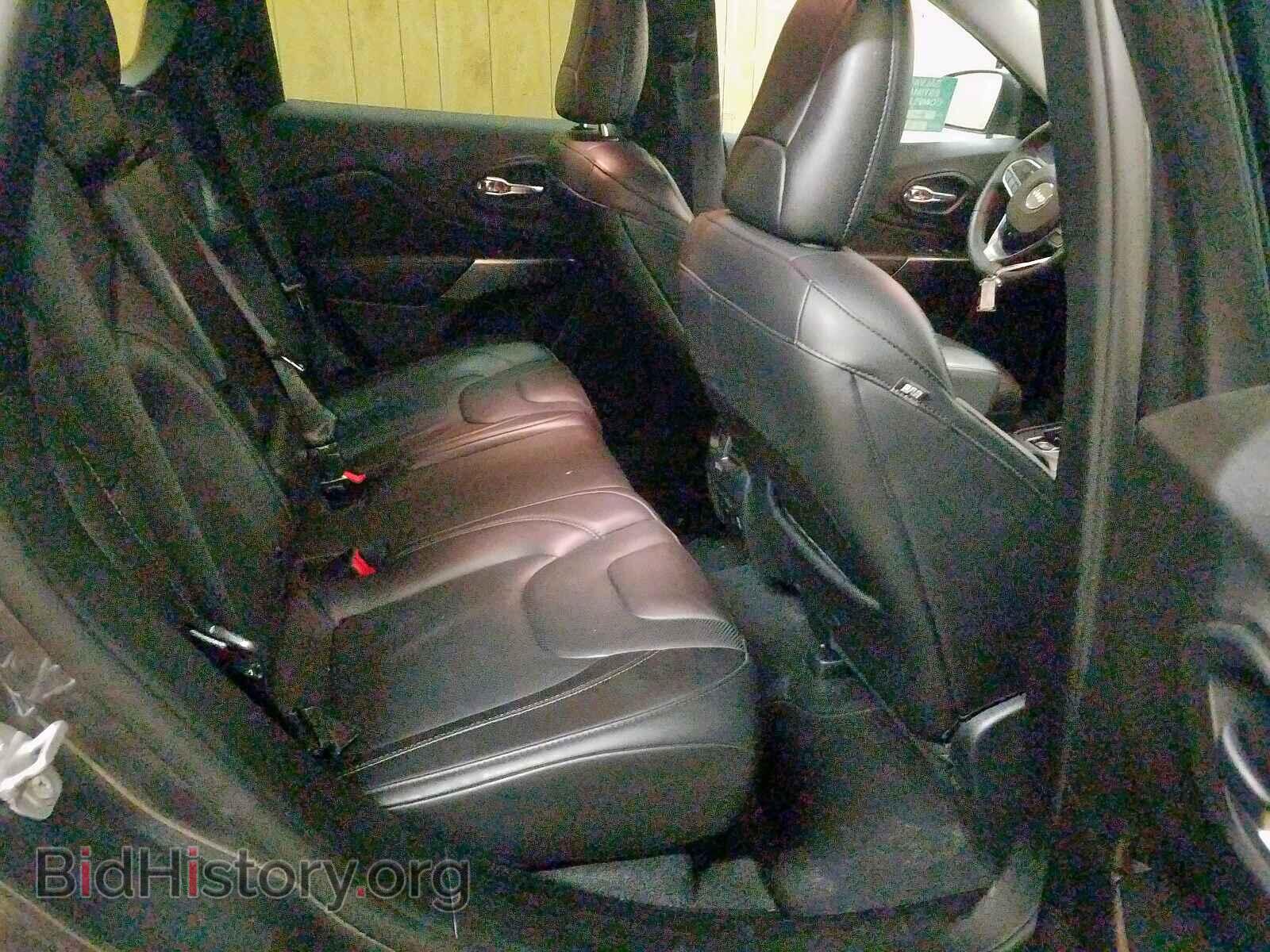 2019 JEEP CHEROKEE - VIN: 1C4PJLDB7KD416132 - Фото 6