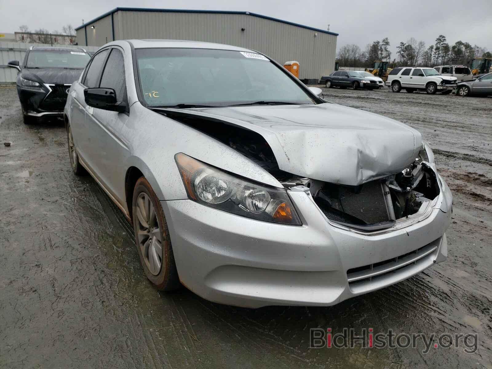 Photo 1HGCP2F8XCA173106 - HONDA ACCORD 2012