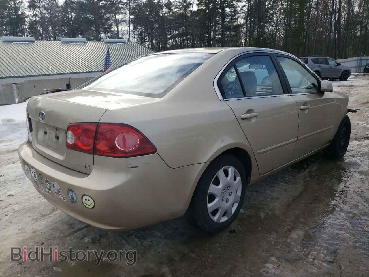2006 KIA OPTIMA - VIN: KNAGE123765050979 - Photo 4