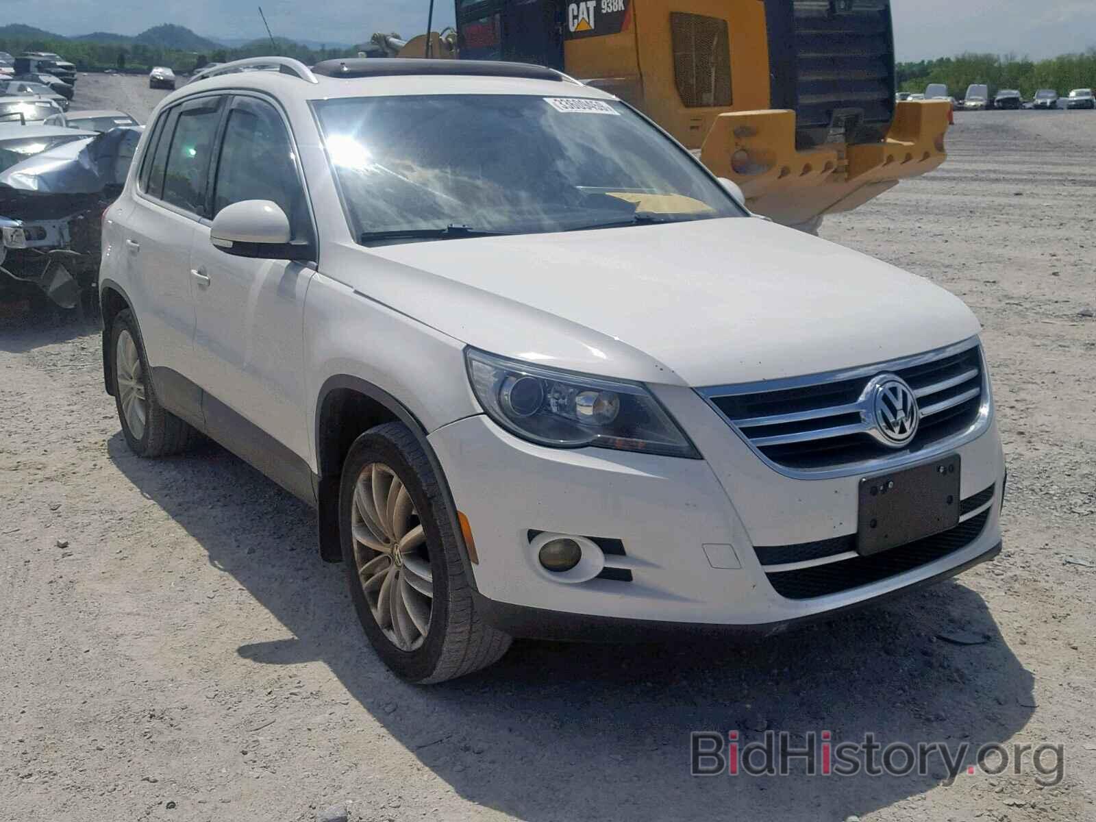 Photo WVGBV7AX0BW561485 - VOLKSWAGEN TIGUAN S 2011