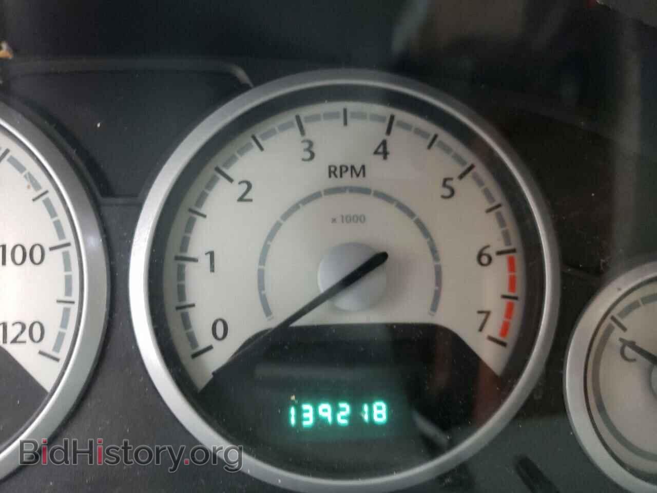 2009 CHRYSLER MINIVAN - VIN: 2A8HR54129R594093 - Фото 8