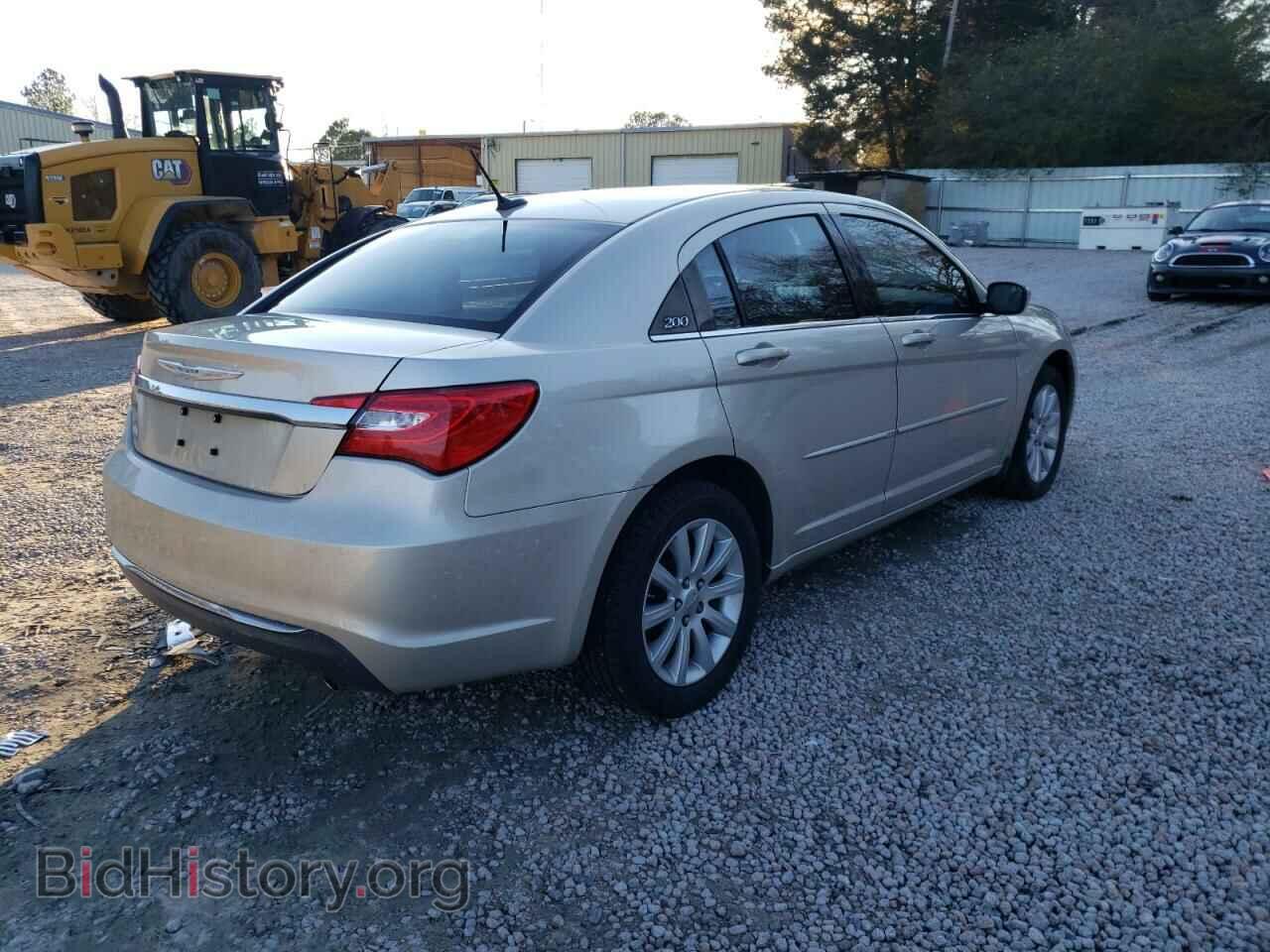 2013 CHRYSLER 200 - VIN: 1C3CCBBG7DN703604 - Фото 4