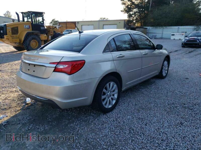 2013 Chrysler 200 (VIN 1C3CCBBG7DN703604) — фото 4 из 10