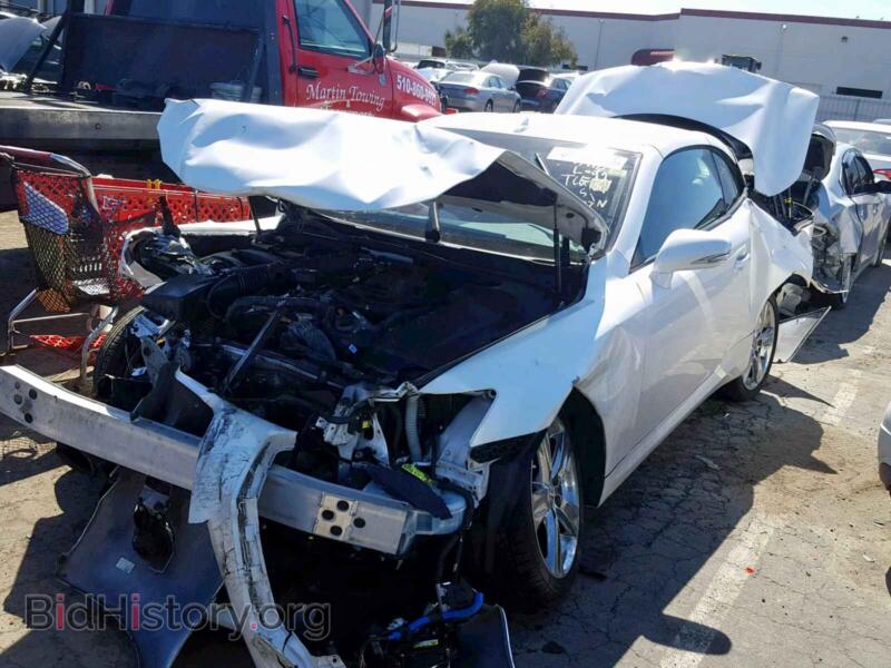 2012 Lexus IS (VIN JTHFE2C27C2508056) — фото 2 из 10
