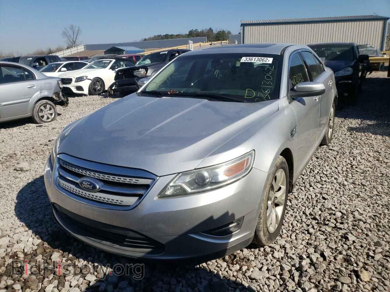 2010 FORD TAURUS - VIN: 1FAHP2EW3AG163327 - Фото 2