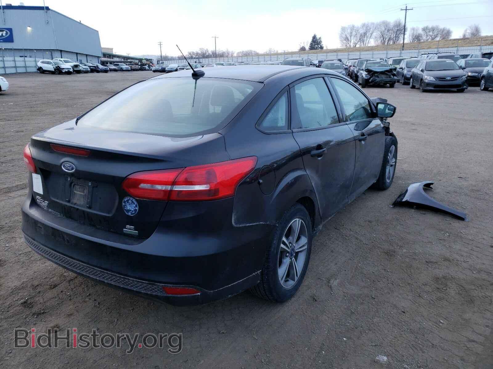 2018 FORD FOCUS - VIN: 1FADP3FE9JL203735 - Фото 4