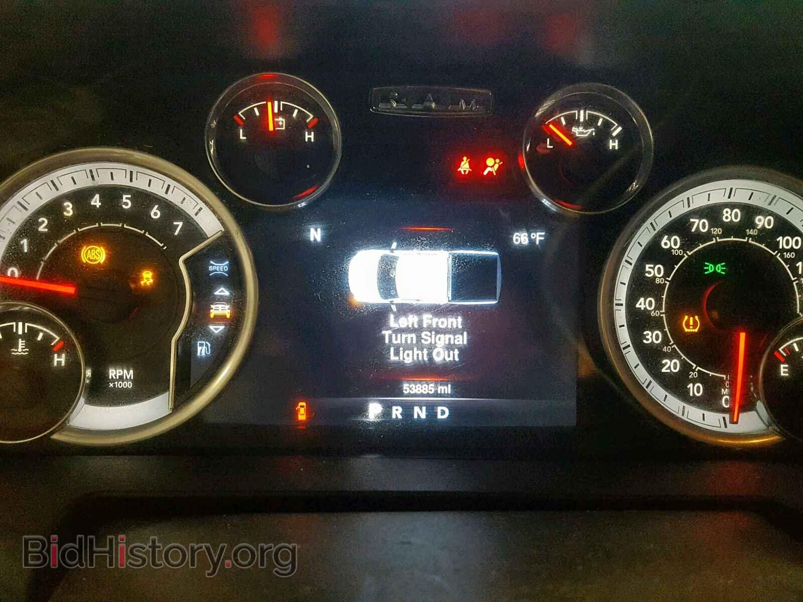 2016 RAM 1500 SLT - VIN: 1C6RR6LT5GS210329 - Фото 8