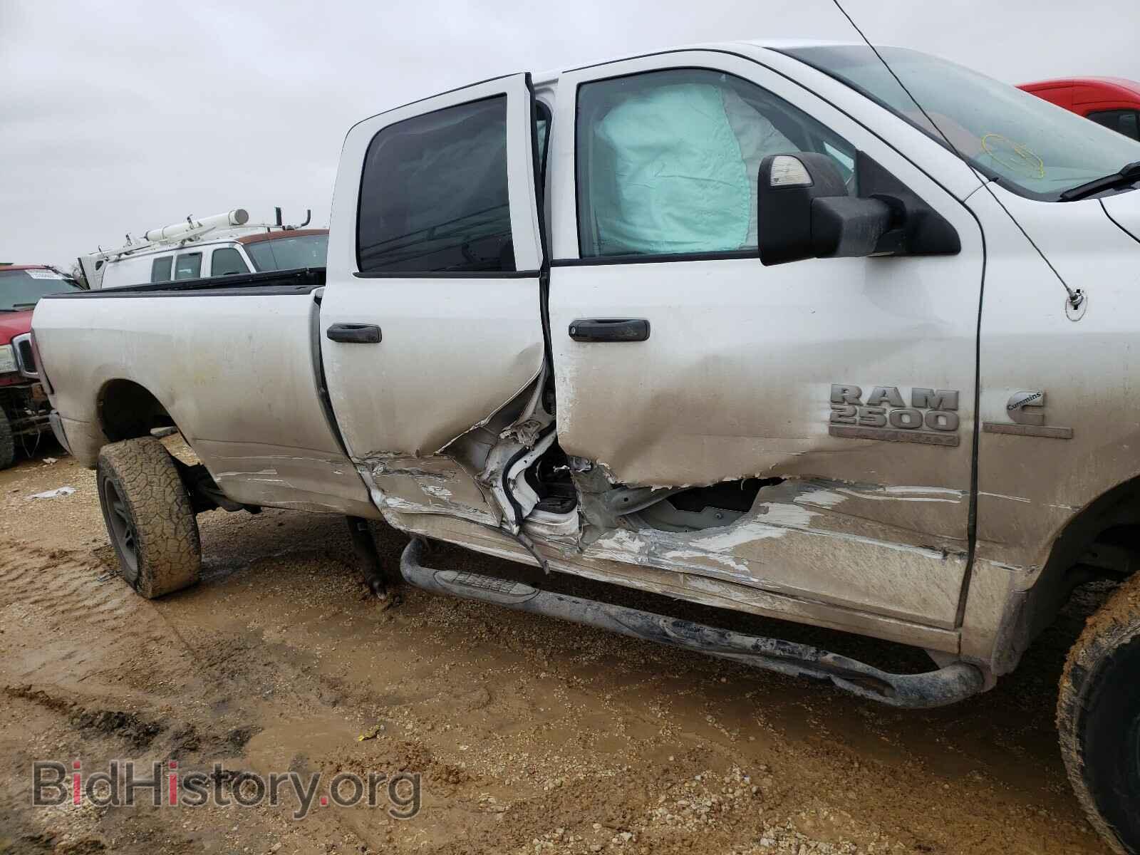 2013 RAM 2500 - VIN: 3C6UR5HL4DG602198 - Photo 9