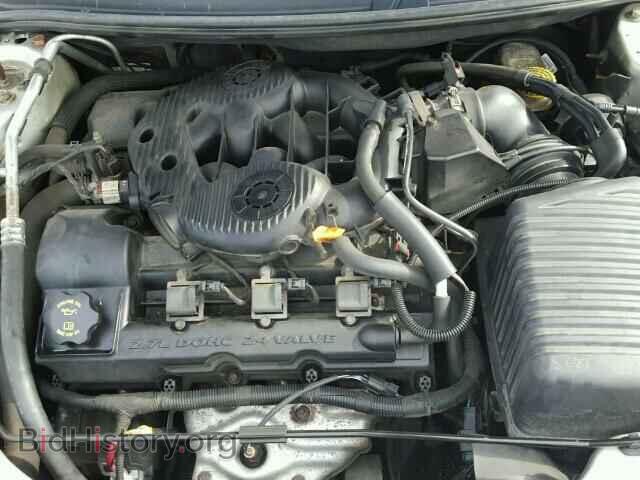 2004 CHRYSLER SEBRING - VIN: 1C3EL55R74N385247 - Фото 7