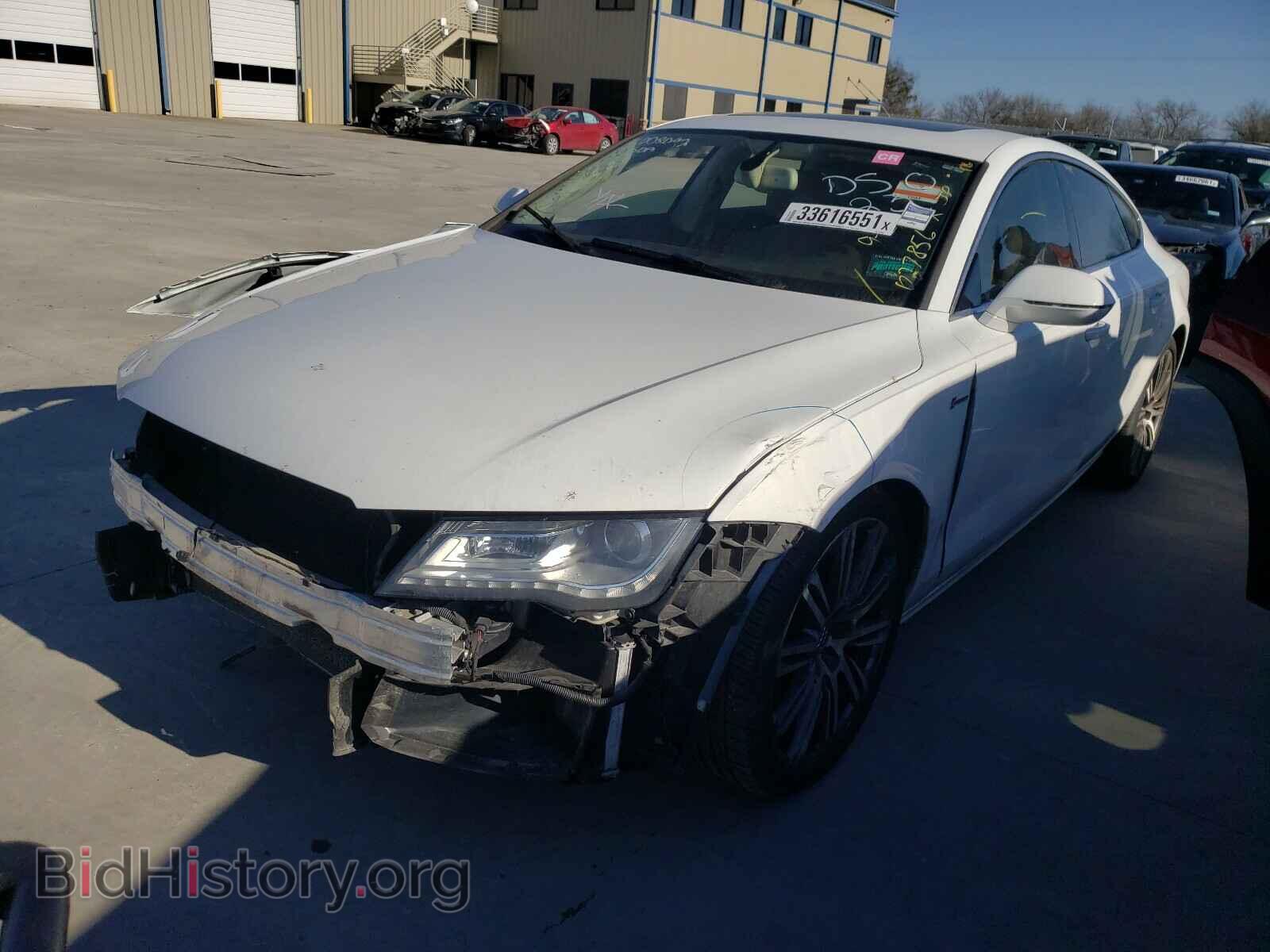2013 AUDI A7 - VIN: WAUYGAFC0DN027856 - Фото 2