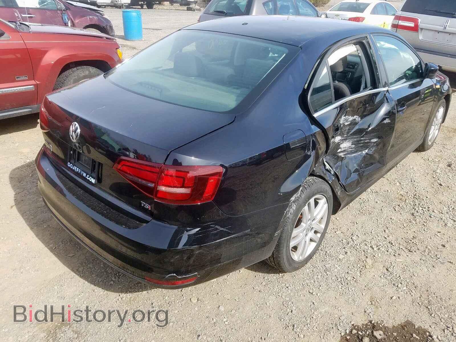 2017 VOLKSWAGEN JETTA - VIN: 3VW2B7AJ7HM371522 - Photo 4