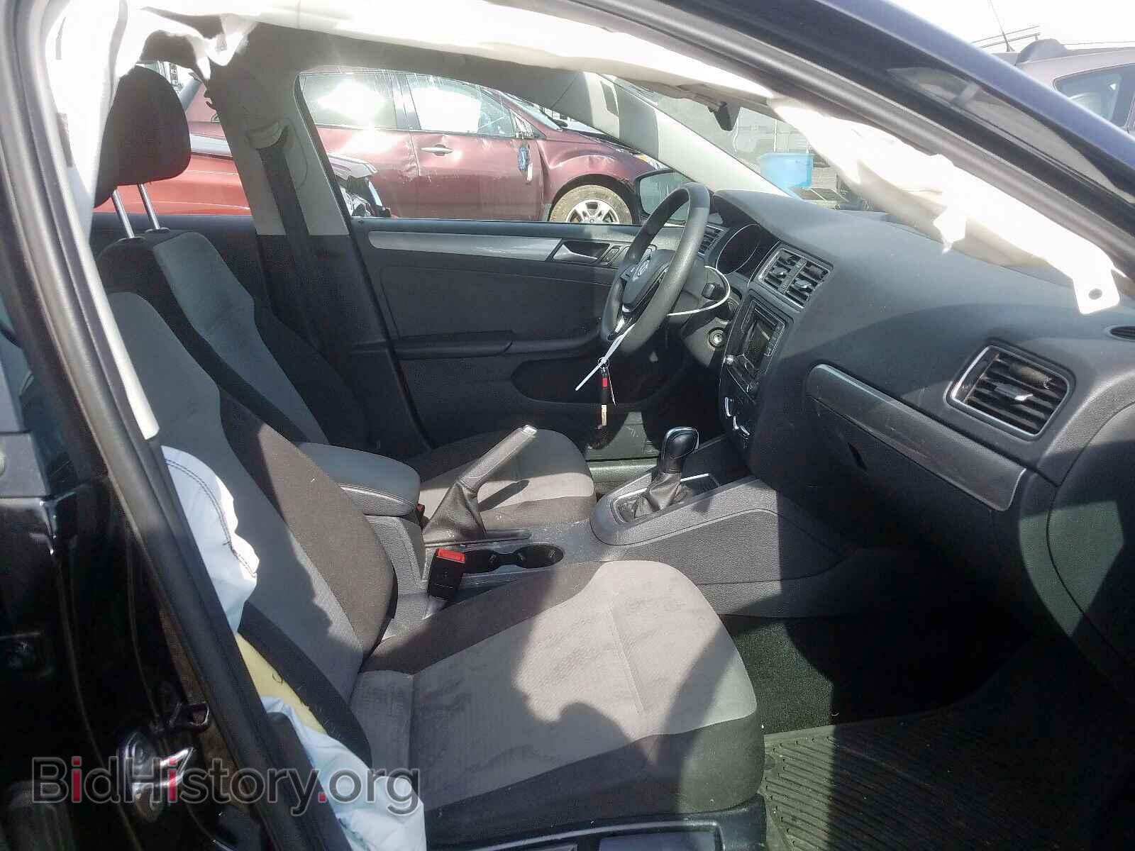 2017 VOLKSWAGEN JETTA - VIN: 3VW2B7AJ7HM371522 - Photo 5
