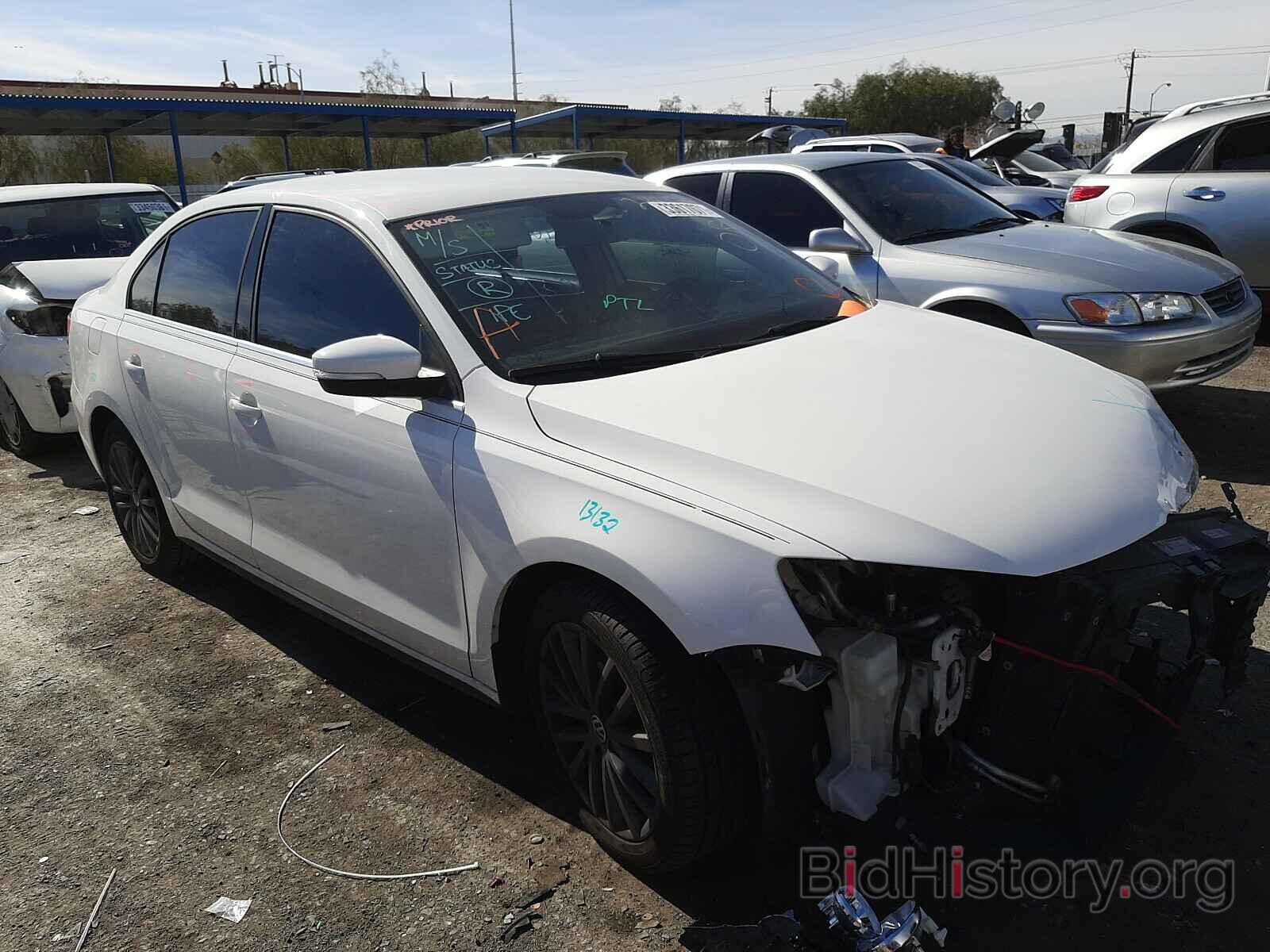 Photo 3VWLX7AJ7BM021059 - VOLKSWAGEN JETTA 2011