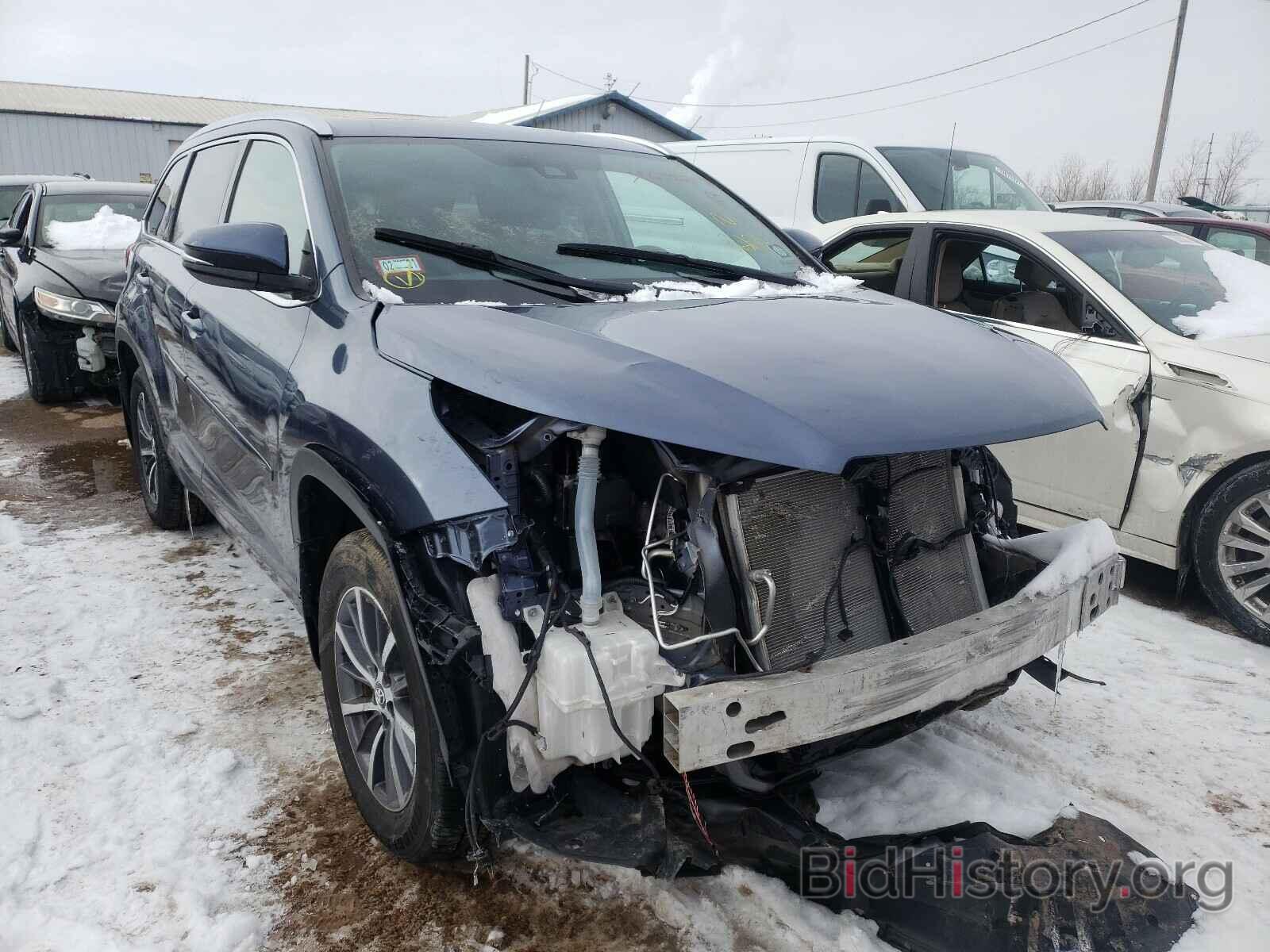 Photo 5TDJZRFH9JS862059 - TOYOTA HIGHLANDER 2018