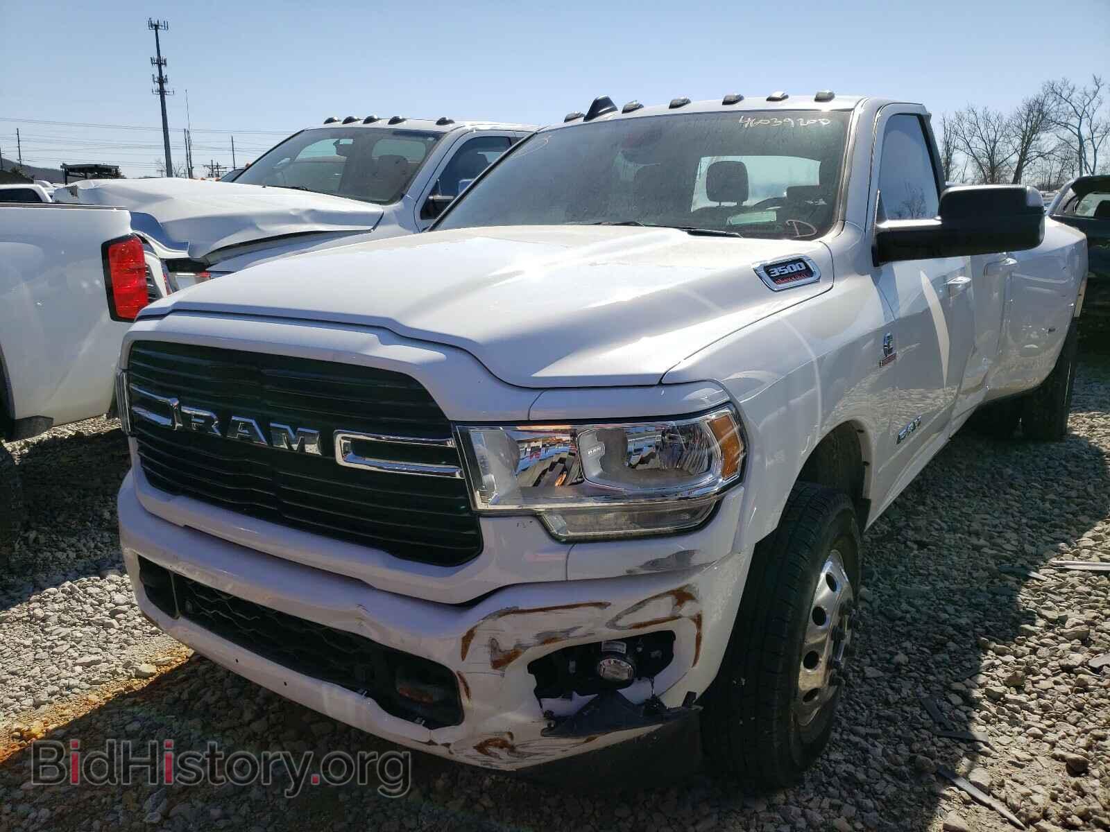 2019 RAM 3500 - VIN: 3C63RPHL4KG536465 - Фото 2