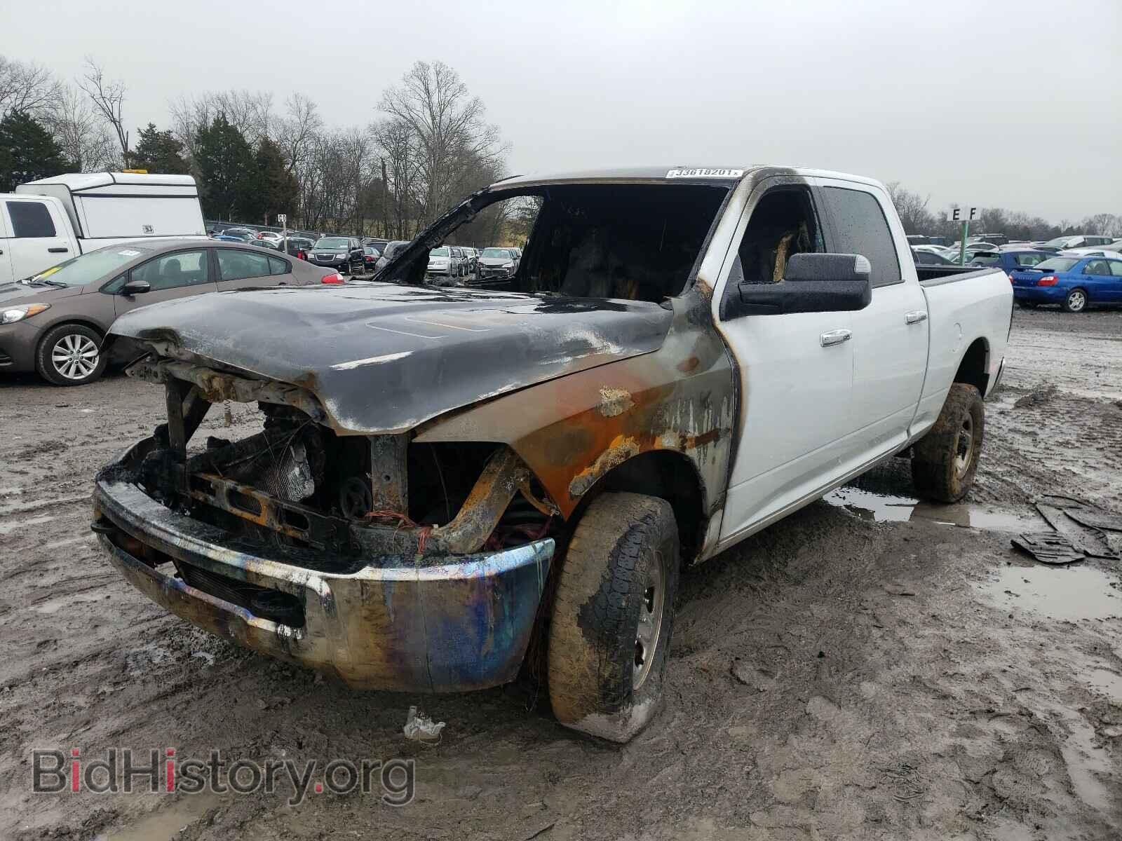 2017 RAM 2500 - VIN: 3C6UR5DL2HG652481 - Photo 2