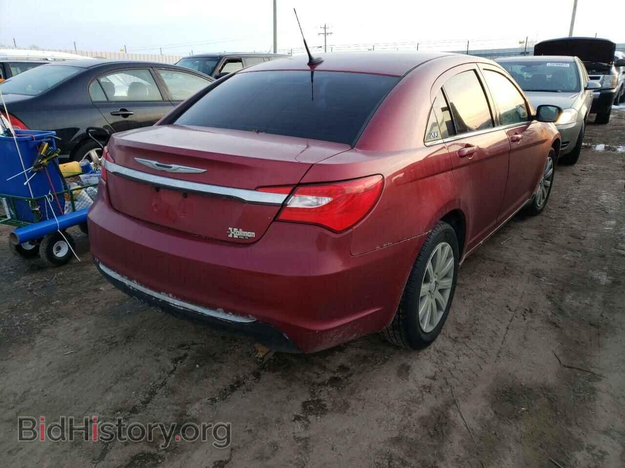 2011 CHRYSLER 200 - VIN: 1C3BC1FB2BN531032 - Фото 4